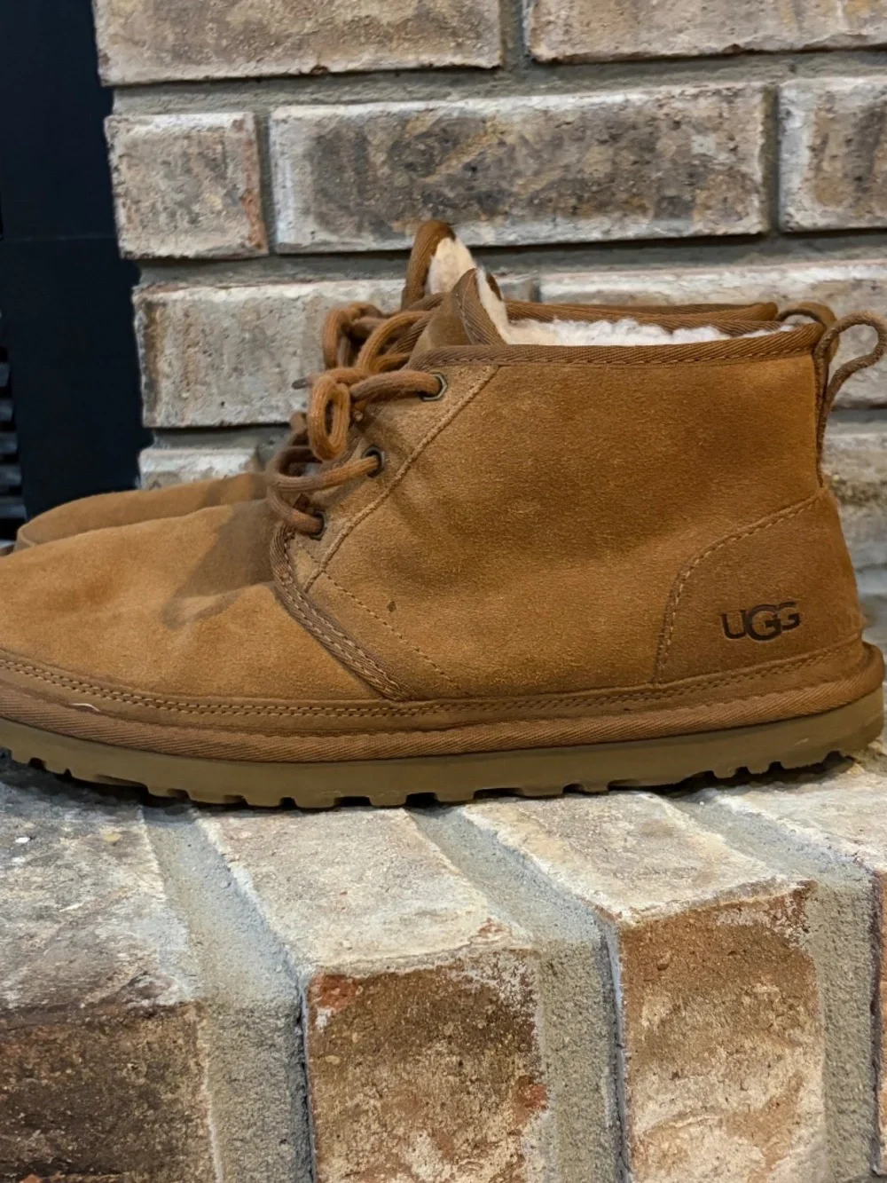 UGG men neumel